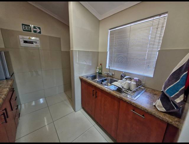 350M² OFFICE TO LET IN PARKDENE